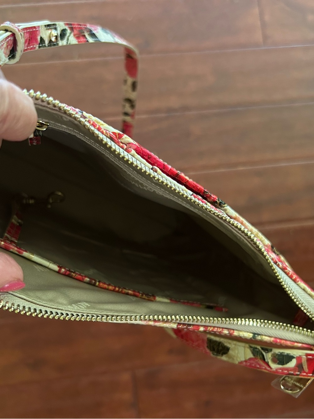 Brahmin Cross Body - Picture 3 of 6